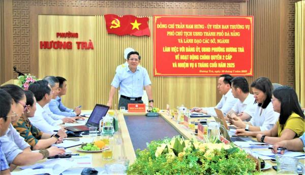 Khuyến khích cán bộ đồng bằng xung phong lên miền núi công tác