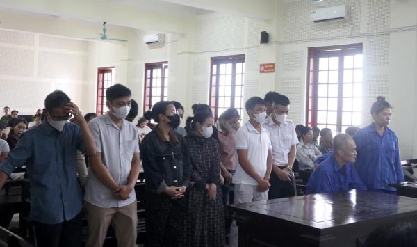 Dưới vỏ bọc hợp tác quốc tế đưa hàng chục người trốn ra nước ngoài trái phép