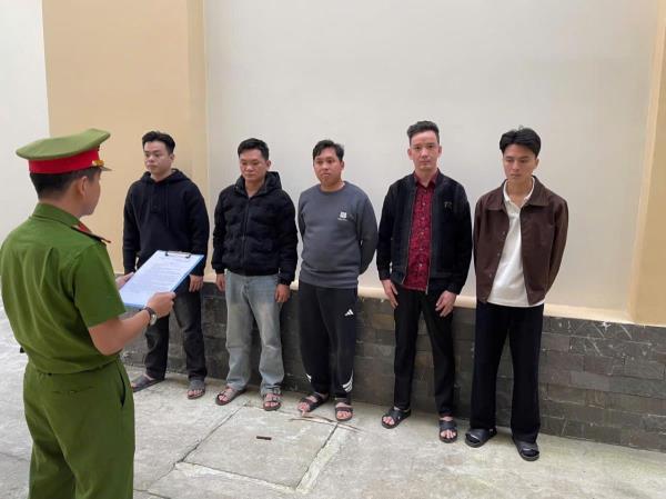 Khởi tố 5 đối tượng cho vay lãi nặng, thu lợi bất chính hơn 1,3 tỷ đồng