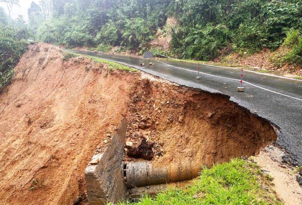 27 tỷ đồng cho công tác sửa chữa hư hỏng tuyến QL40B do thiên tai gây ra