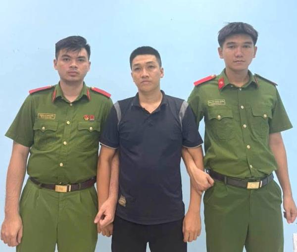 Đà Nẵng: Bắt giữ đối tượng truy nã đặc biệt về tội mua bán trái phép chất ma túy