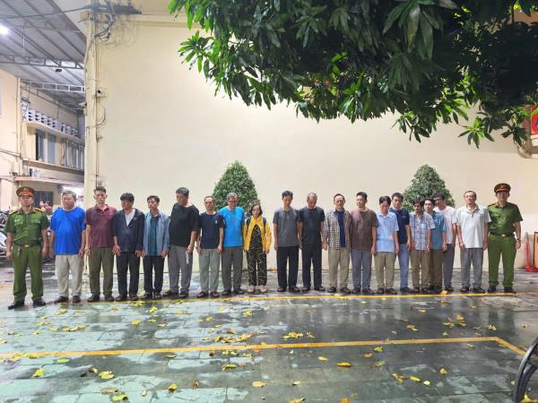 Mở rộng điều tra vụ án môi giới mại dâm, Công an TPHCM phá thêm đường dây cá độ, khởi tố 26 bị can