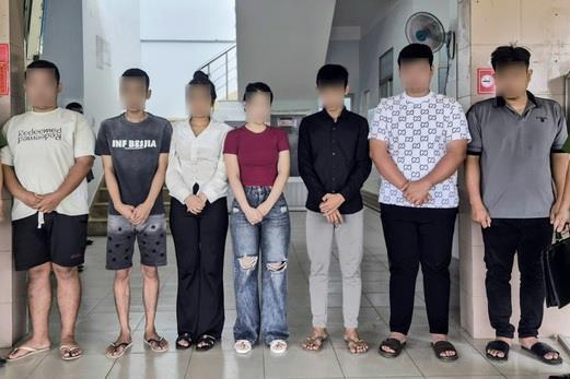 Truy cả ổ nghiện