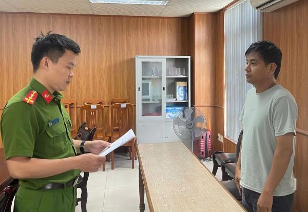Dì tin cháu hết lòng, cháu làm dì… hết hồn