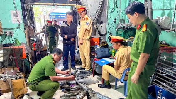Huế kiểm tra 16 cơ sở, phát hiện nhiều vi phạm liên quan đến độ xe