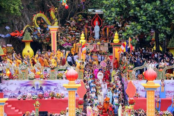 Nhiều hoạt động văn hóa - tâm linh đặc sắc tại Lễ hội Quán Thế Âm Ngũ Hành Sơn 2026
