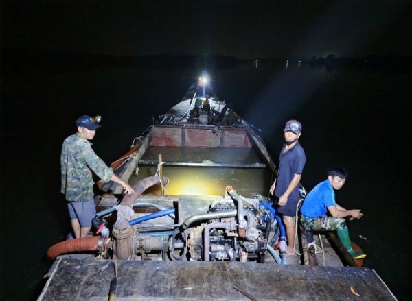 Ngăn chặn vấn nạn cát tặc, chỉ lực lượng Công an nỗ lực thôi chưa đủ
