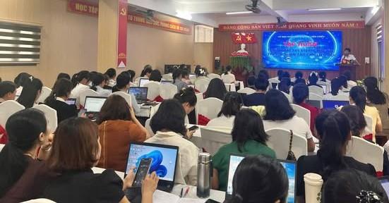 Phường Liên Chiểu tập huấn thí điểm giáo dục trí tuệ nhân tạo (AI) cấp tiểu học