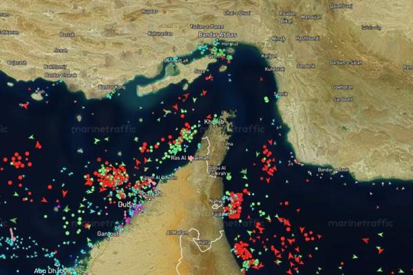 Iran lách phong tỏa của Hải quân Mỹ, mở tuyến xuất khẩu dầu mới ngoài eo biển Hormuz