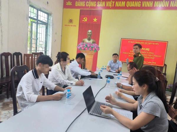 Măng không uốn, tre trổ vồng