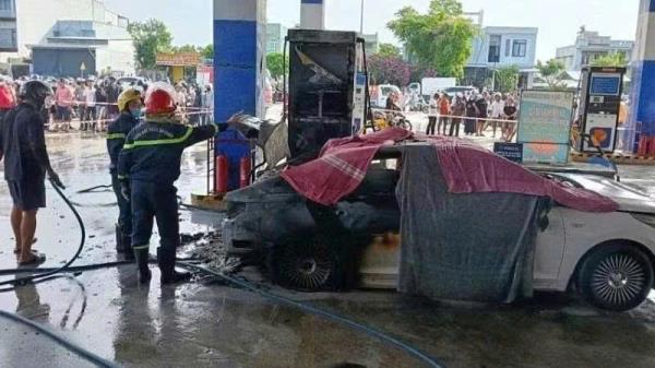 Xác định danh tính các nạn nhân vụ ô tô cháy tại xã Thăng Điền