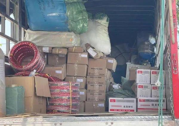 Phát hiện hàng nghìn sản phẩm mù nguồn gốc