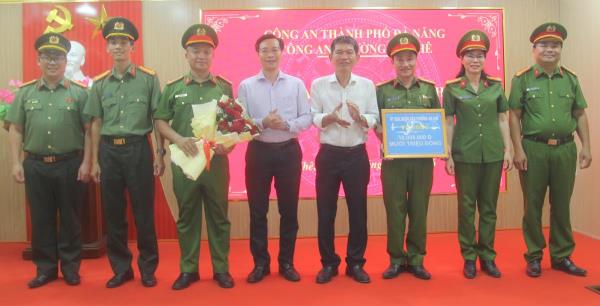 Công an phường An Khê được khen thưởng đột xuất thành tích đấu tranh phòng chống tội phạm ma túy