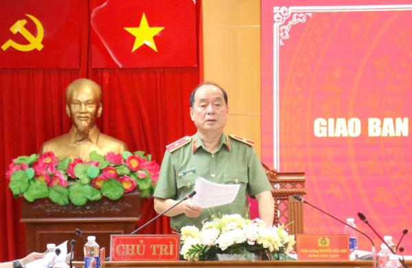 Quyết liệt triển khai các nhiệm vụ bảo đảm an ninh, trật tự mùa lễ hội và du lịch hè