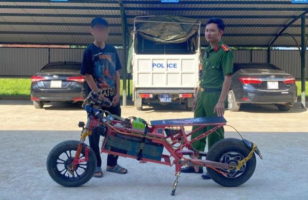 Tịch thu xe điện độ chế