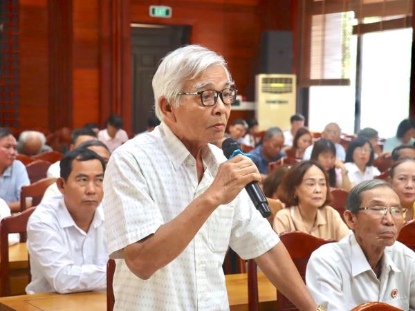 Cần hài hòa quản lý vỉa hè với sinh kế người dân Hội An