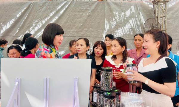 Đồng hành cùng phụ nữ trong khởi nghiệp sáng tạo thời đại số