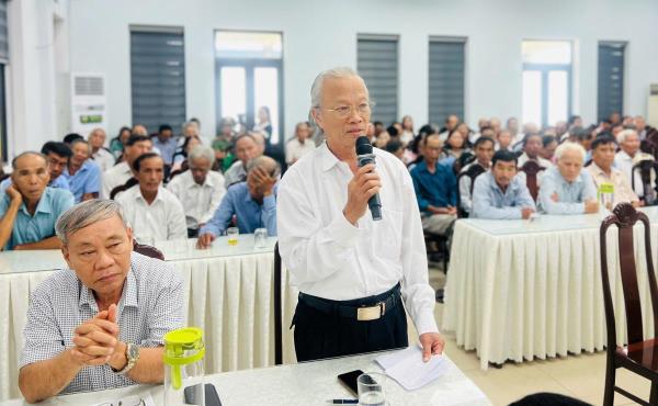 Đại biểu HĐND thành phố tiếp xúc cử tri xã Thăng Bình và Thăng Điền