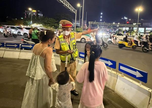 Bình yên để Đà Nẵng tỏa sáng
