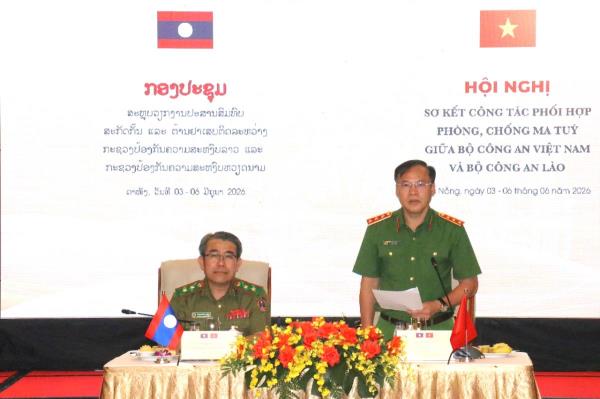 Việt Nam - Lào tăng cường phối hợp, quyết tâm chặn đứng tội phạm ma túy xuyên quốc gia