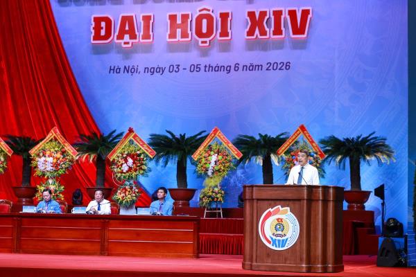 Thủ tướng: Nhà nước có thể mua lại nhà ở xã hội để công nhân, người lao động thuê