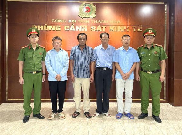 Điều tra nhóm đối tượng mua bán, tiêu thụ lợn nhiễm dịch tả lợn châu Phi