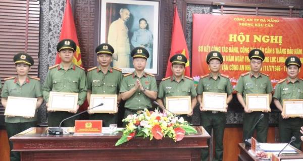 Công an các đơn vị, địa phương sơ kết công tác 6 tháng đầu năm 2026