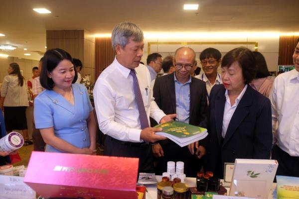 Nâng tầm quốc bảo sâm Ngọc Linh từ sản phẩm quốc gia thành thương hiệu toàn cầu
