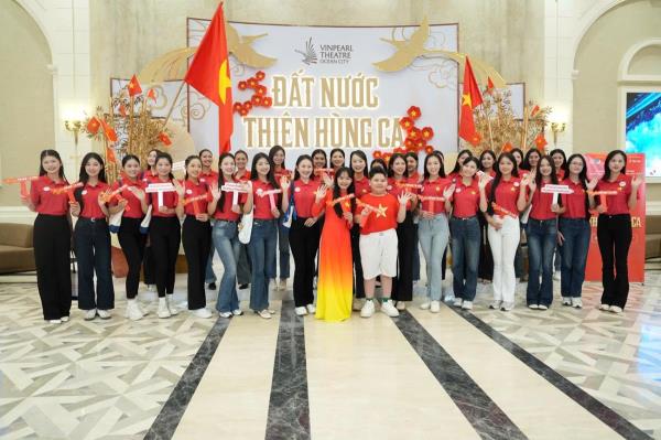 Tết Độc lập đong đầy cảm xúc cùng đại sử thi sân khấu Đất Nước Thiên Hùng Ca