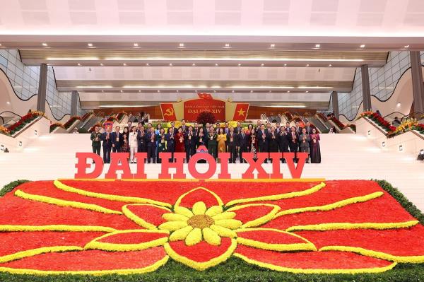 Các đại biểu tham dự ngày làm việc chính thức thứ ba Đại hội XIV của Đảng
