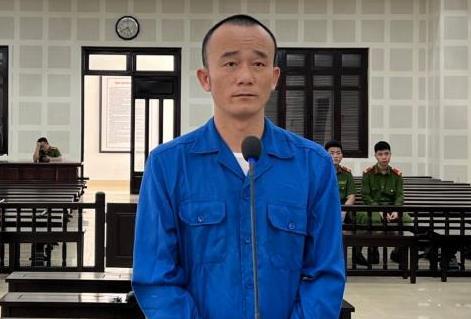 Níu kéo tình cảm bất thành, vác dao chém bố người yêu trọng thương