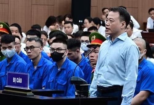 Shark Bình thừa nhận vì tiền nên thông đồng với Mr.Pips đối phó cơ quan Công an