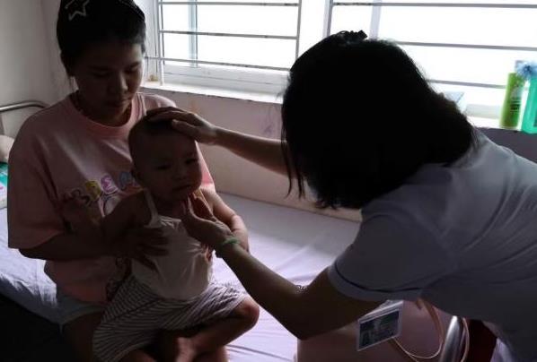 Tăng cường phòng dịch bệnh, hạn chế ca bệnh chuyển nặng