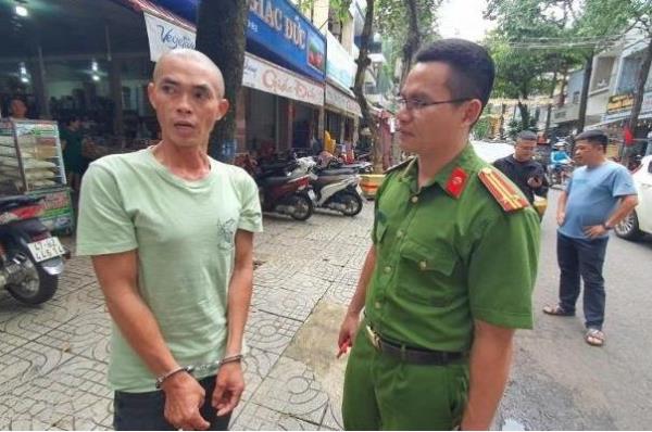 Bắt được đối tượng cướp vé số của cụ bà