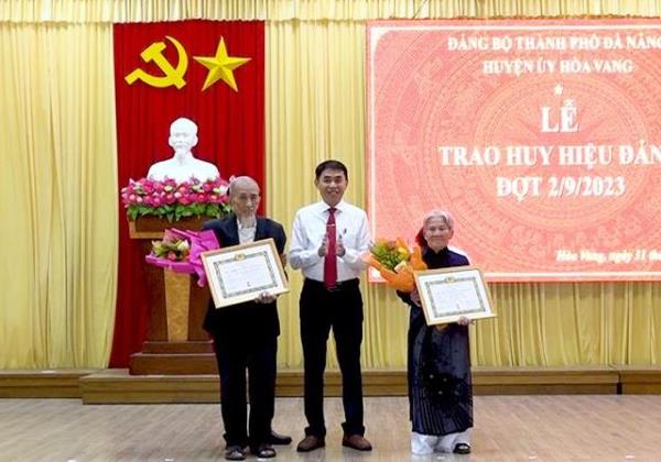 Giữ trọn lời thề trước cờ Đảng