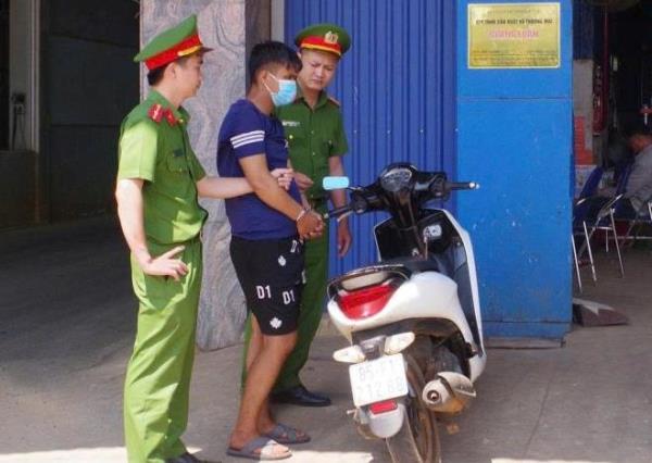 Truy nhanh đối tượng trộm xe máy
