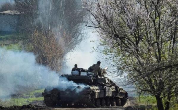 Ukraine tìm điểm yếu của Nga trước cuộc phản công