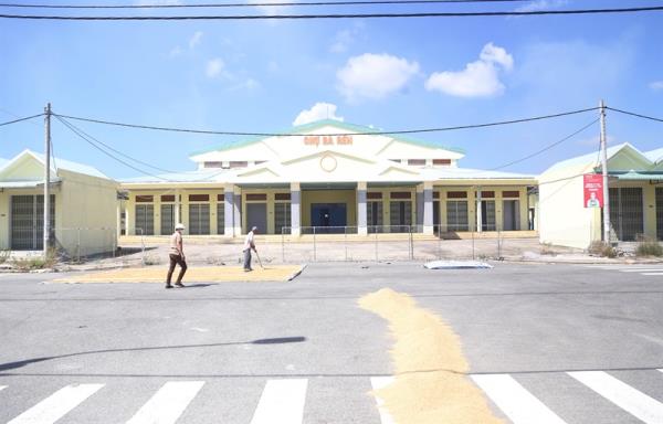 Vì sao tiểu thương chợ Bà Rén không vào chợ mới xây hơn 60 tỷ đồng?