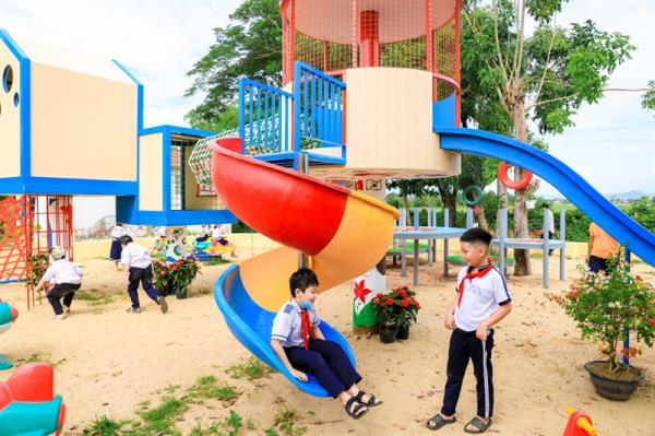 Đừng bỏ mặc con trẻ cô đơn trong chính ngôi nhà của mình…