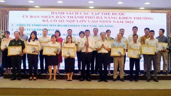 Vinh danh những doanh nghiệp tiêu biểu trong thực hiện chính sách pháp luật thuế