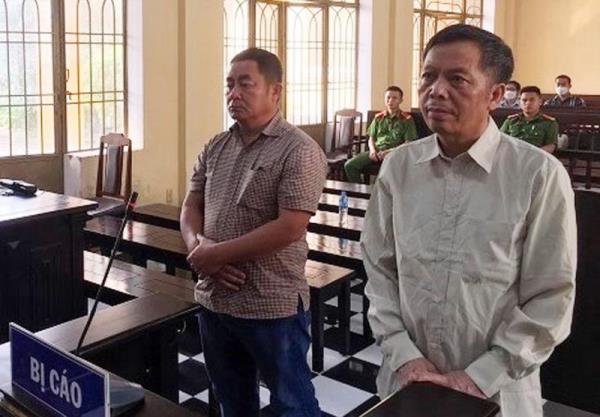 Cựu hiệu trưởng lãnh án 7 năm tù vì làm giả bằng tốt nghiệp