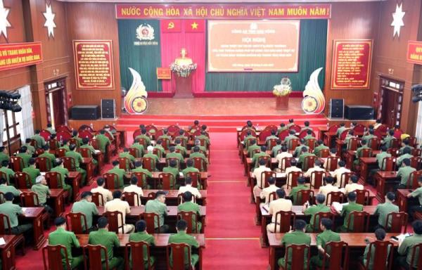 Công an Đắk Nông quán triệt, triển khai Chỉ thị 10 của Thủ tướng Chính phủ và Công điện số 02 Bộ trưởng Bộ Công an về công tác bảo đảm TTATGT và phòng chống cháy nổ