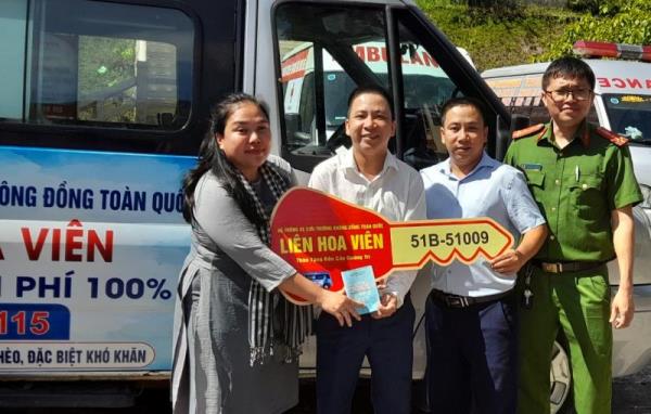 Lay động chuyện tử tế, sống đẹp của anh em sinh đôi ở Quảng Trị