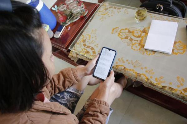 Khốn khổ vì lãi cắt cổ khi vay tiền qua App
