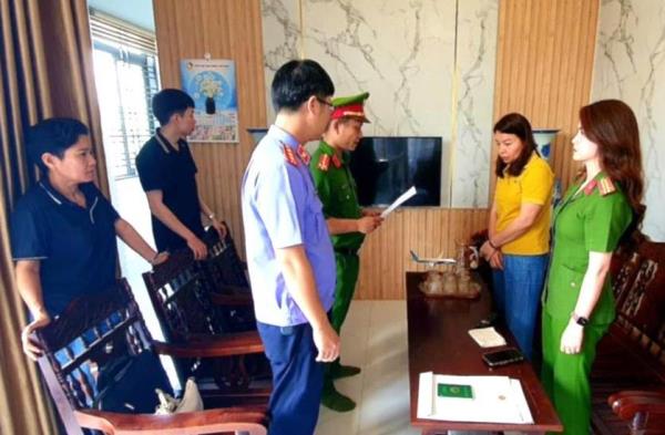 Một phụ nữ bị lừa đưa 540 triệu đồng chạy cho con vào ngành công an