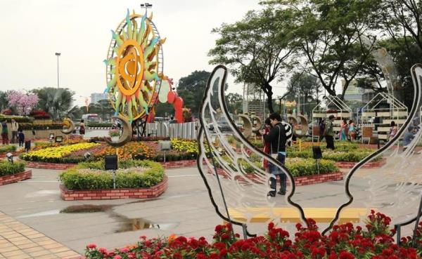 Đà Nẵng chi gần 20 tỷ đồng trang trí cảnh quan đón Tết 2024