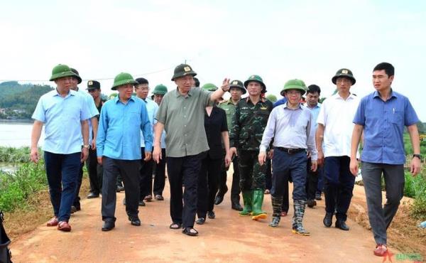 Lãnh đạo Đảng, Nhà nước kiểm tra công tác phòng, chống và khắc phục hậu quả bão lũ
