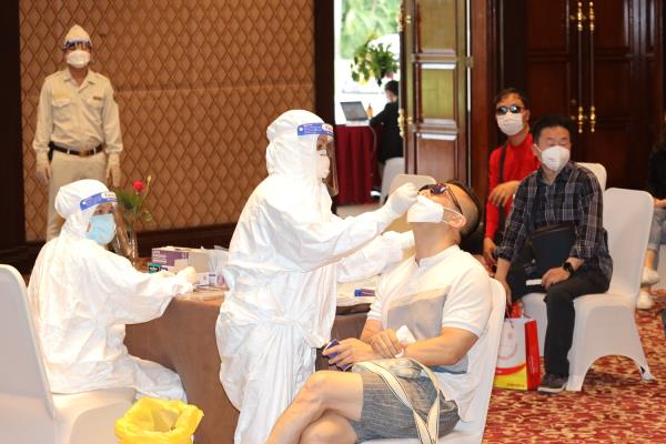 Bật mí những trải nghiệm đầu tiên của đoàn khách quốc tế hộ chiếu vaccine tại Phú Quốc United Center